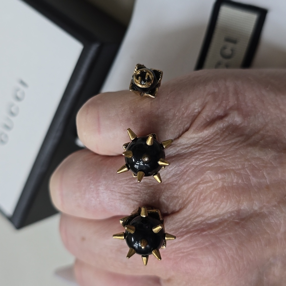 Gucci spiked black  pearl double  finger ring - Picture 4 of 5